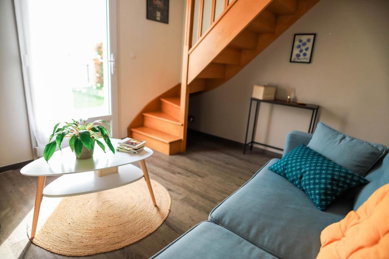 Dollon La Maison D'Elise Bed & Breakfast エクステリア 写真